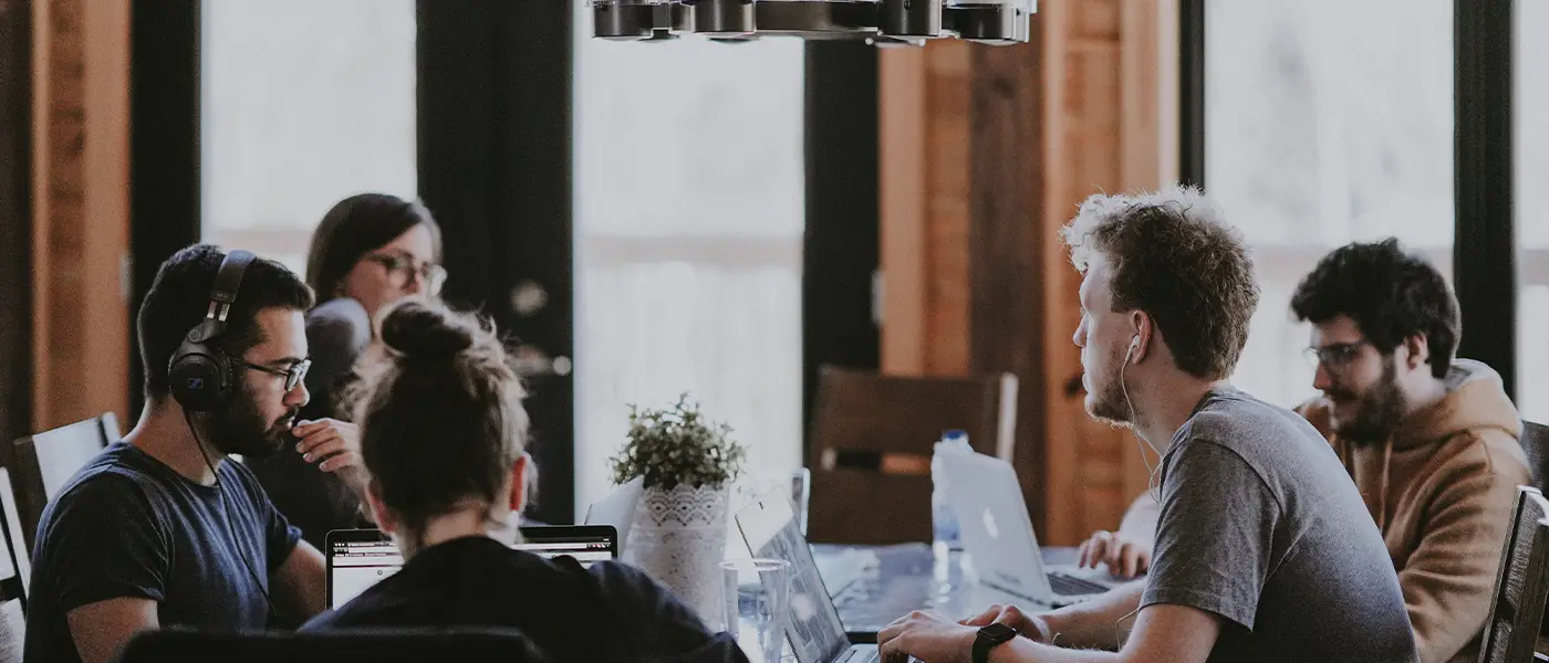 Malaysia’s Best Fulfillment Center for E-commerce Businesses 54 4 Benefits of Shipping Internationally | Business Discussion | Locad Blog