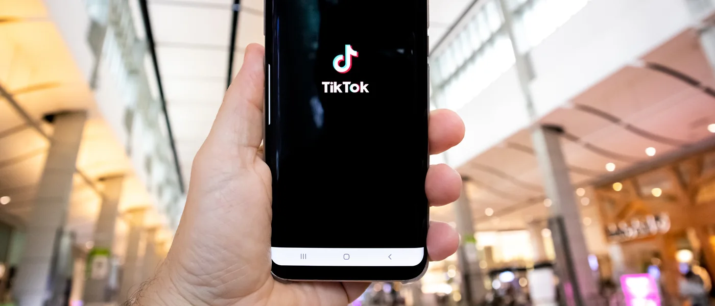 TikTok Shop: Setup, Features, Tips [+ Infographics & Best Practices]