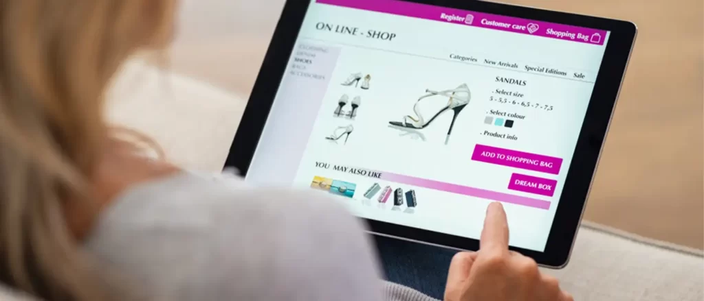 Top Products in High Demand in Australia for Your E-commerce Business 1 Online shopper looking at products on an e-commerce store | Locad