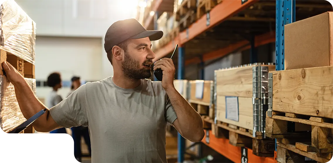 Order picking in e-commerce