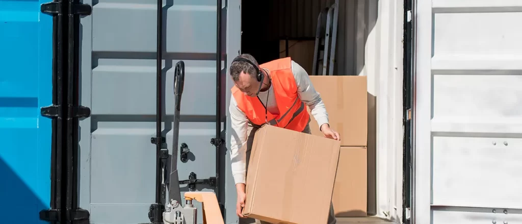 The Power of Supply Chain Outsourcing: Unlocking Efficiency and Growth