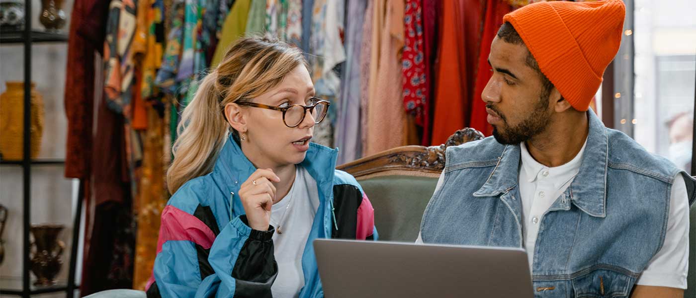 E-commerce Operations: Outsource or Inhouse