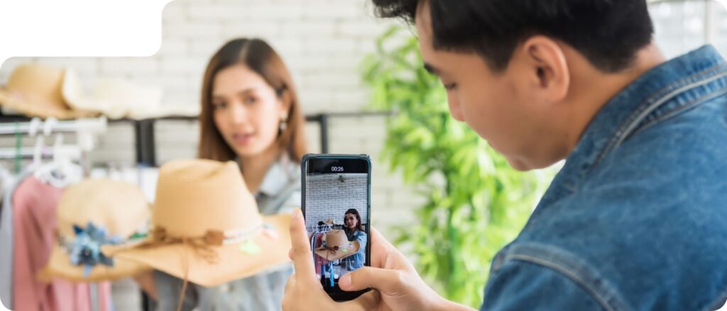 Live Shopping dari Rumah: Ini Cara dan Manfaat Live Selling untuk Perkembangan Bisnis Online