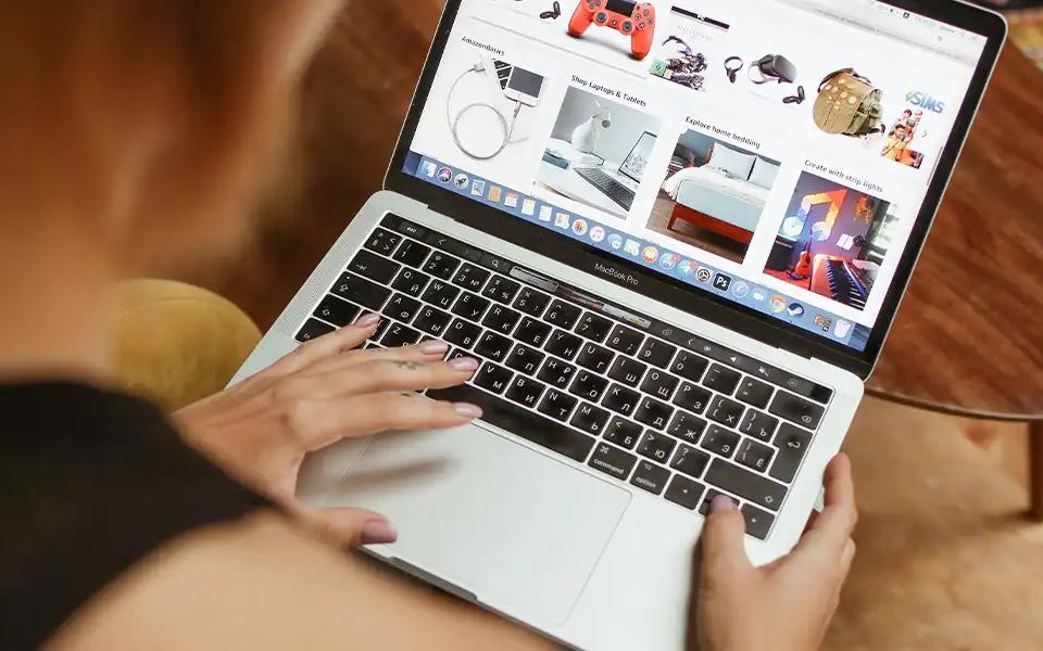 Going Global from the Philippines: Overcoming Export Challenges in E-commerce 4 A Guide To Choosing E-commerce Domain Names | Locad