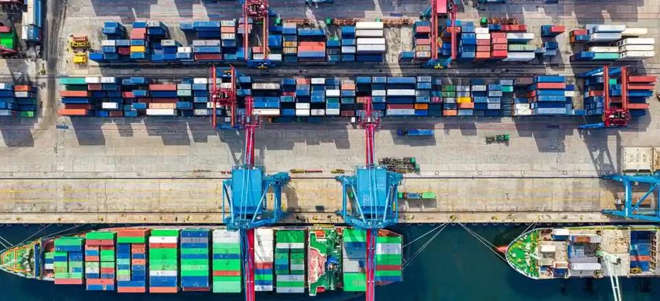 E-commerce Logisitics | Importing | Shipping | Locad