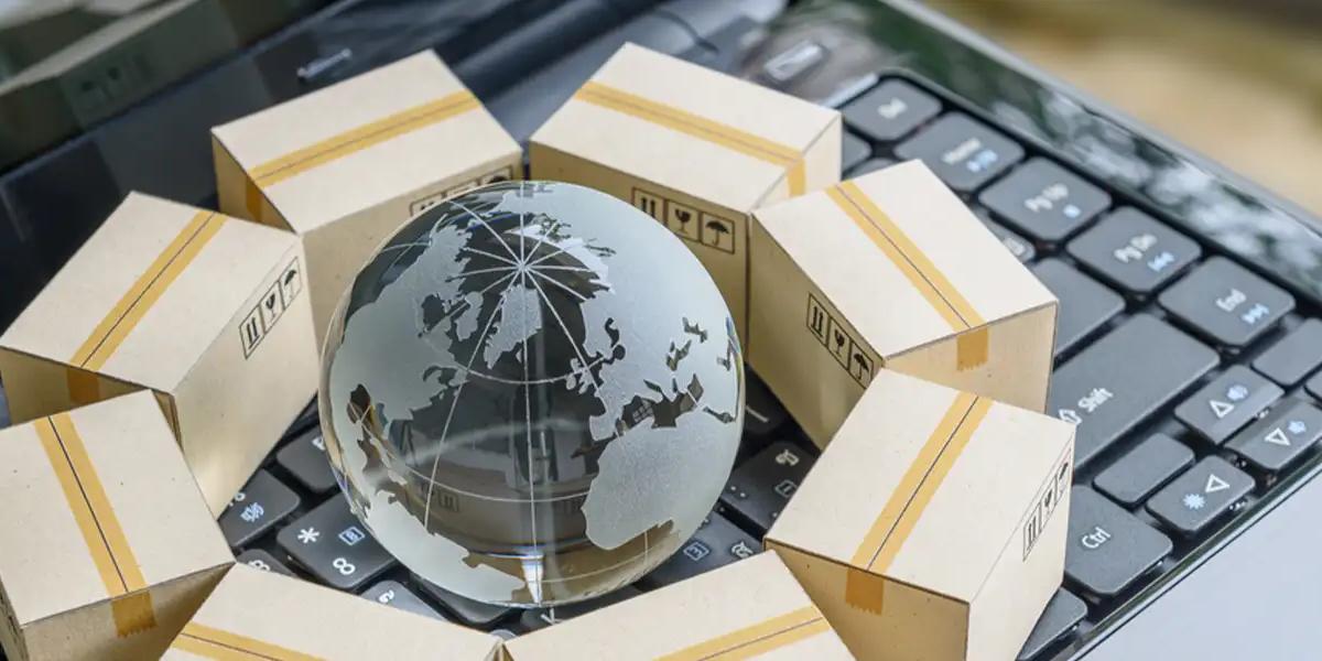 Supply Chain Outsourcing: Key to Efficiency & Growth