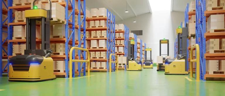 E-commerce Warehouse - Forklift Trucks In Action | Locad Blog