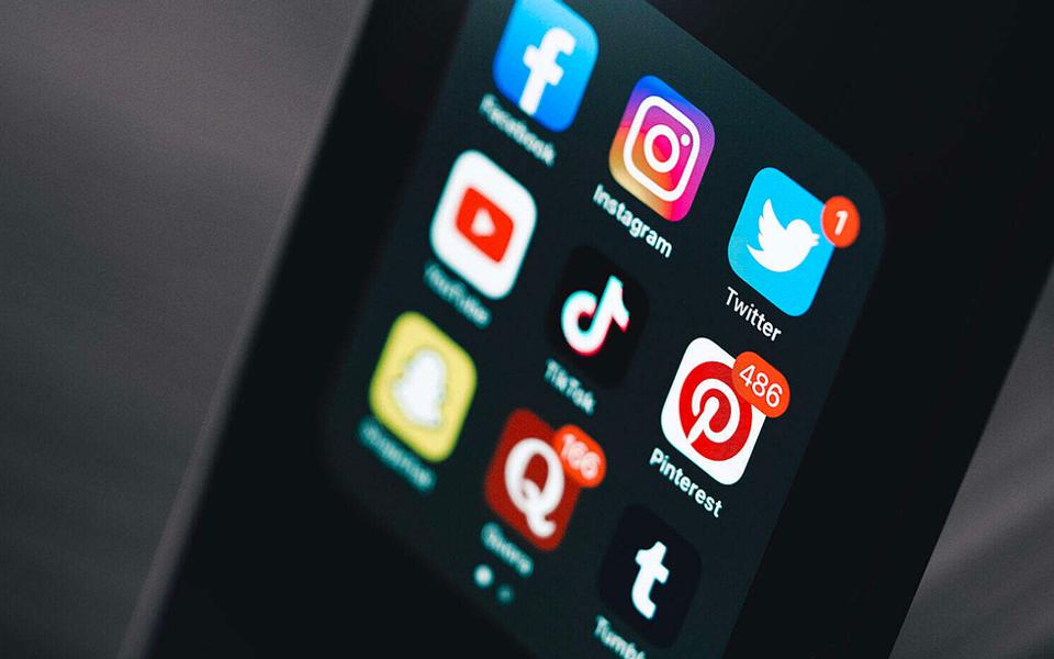 The Guide to Competitor Analysis in E-commerce