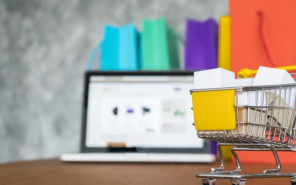 The Complete Guide to E-commerce Merchandising