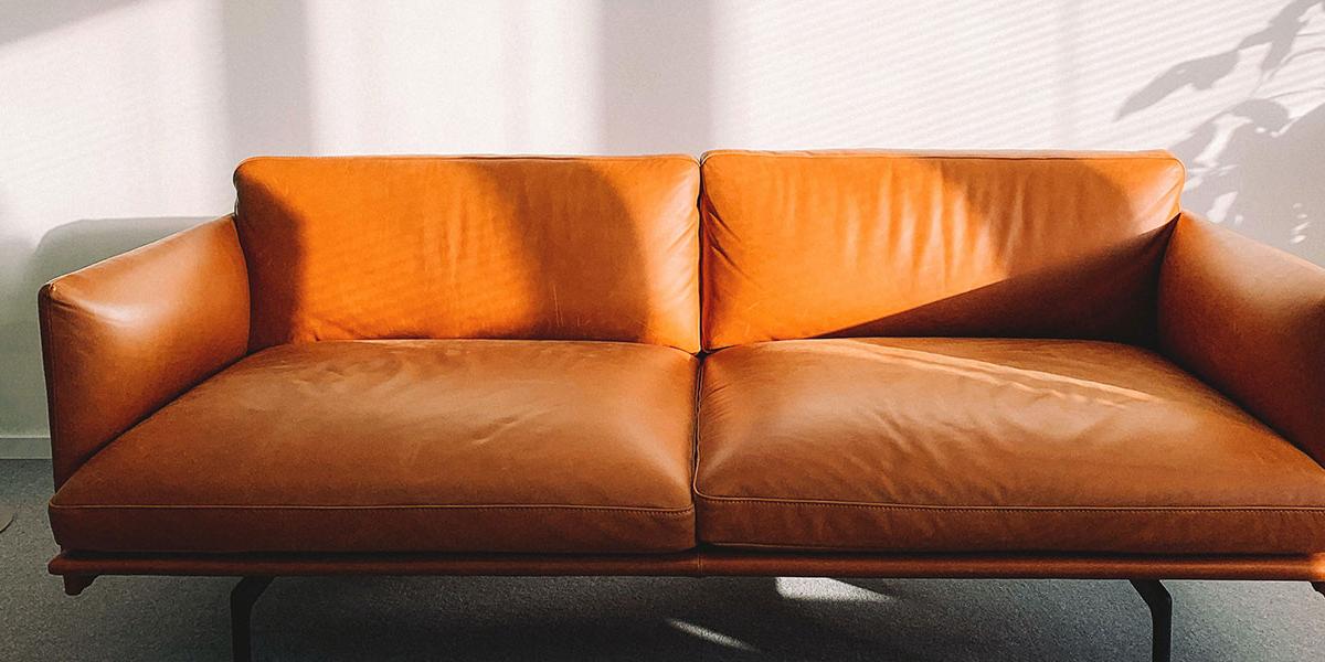 How to Ship Decor and Furniture to E-commerce Customers?