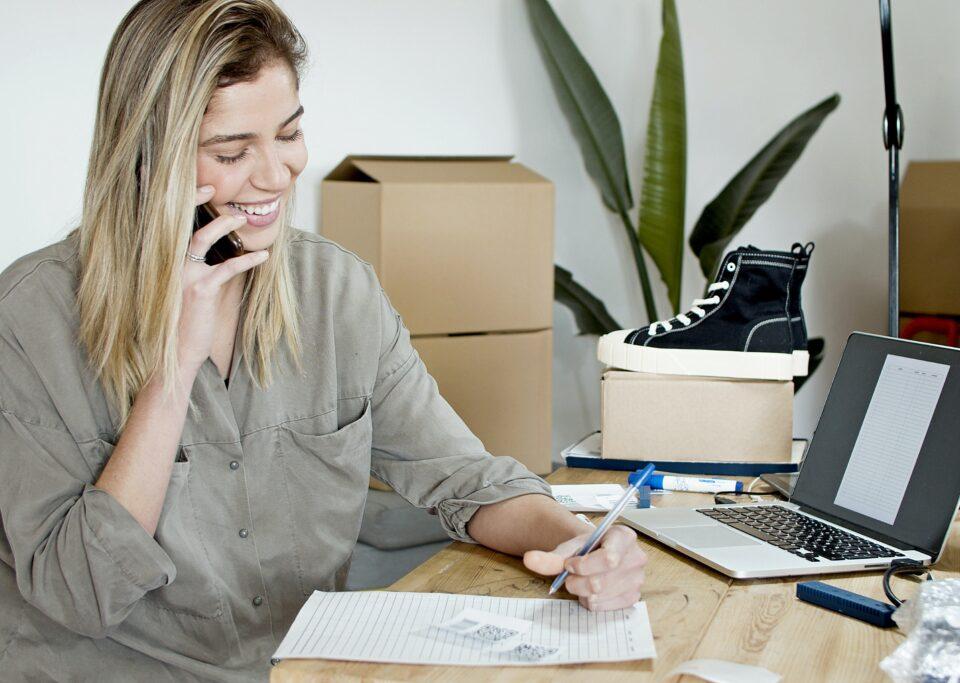 Why Do e-commerce Owners Need To Take Customer Service Seriously?