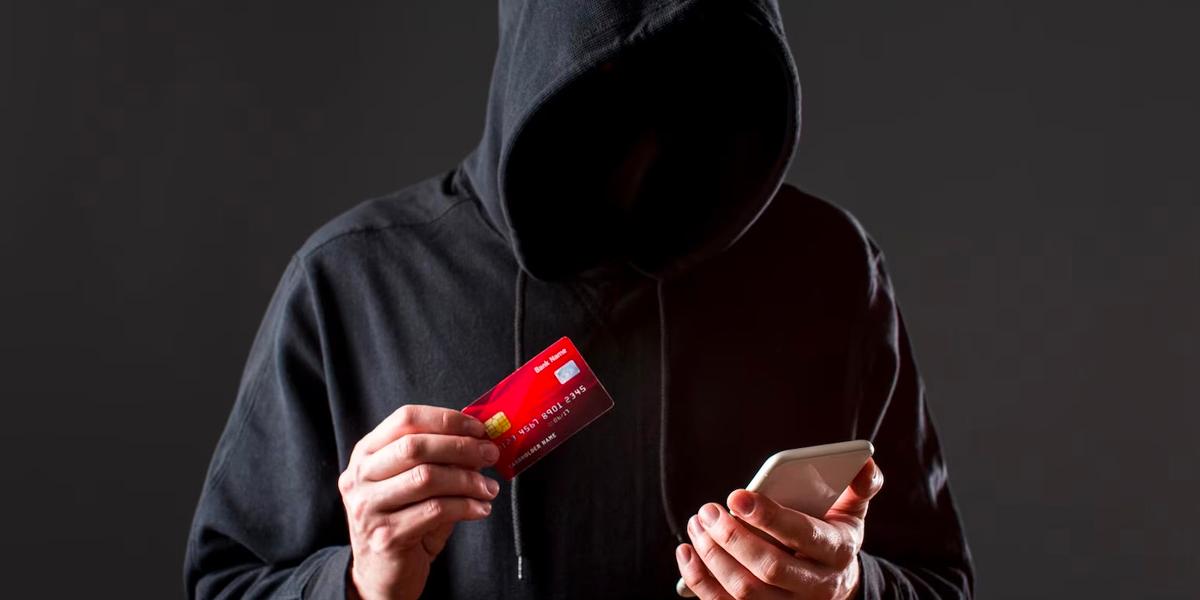9 Crucial Tips to Protect Your E-commerce Store From Fraud