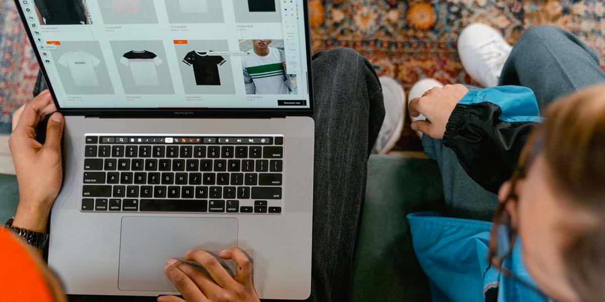 Create Slider Images for E-commerce Websites