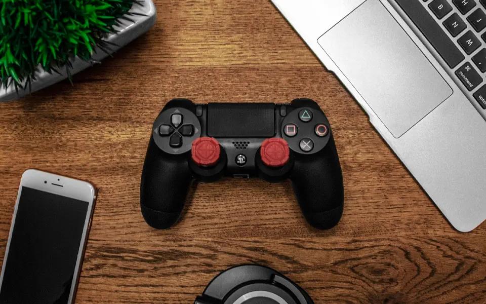 Second-hand electronics