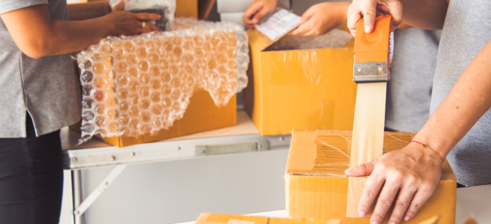 Fulfillment Adalah: Pengertian, Jenis, hingga Cara Kerja!