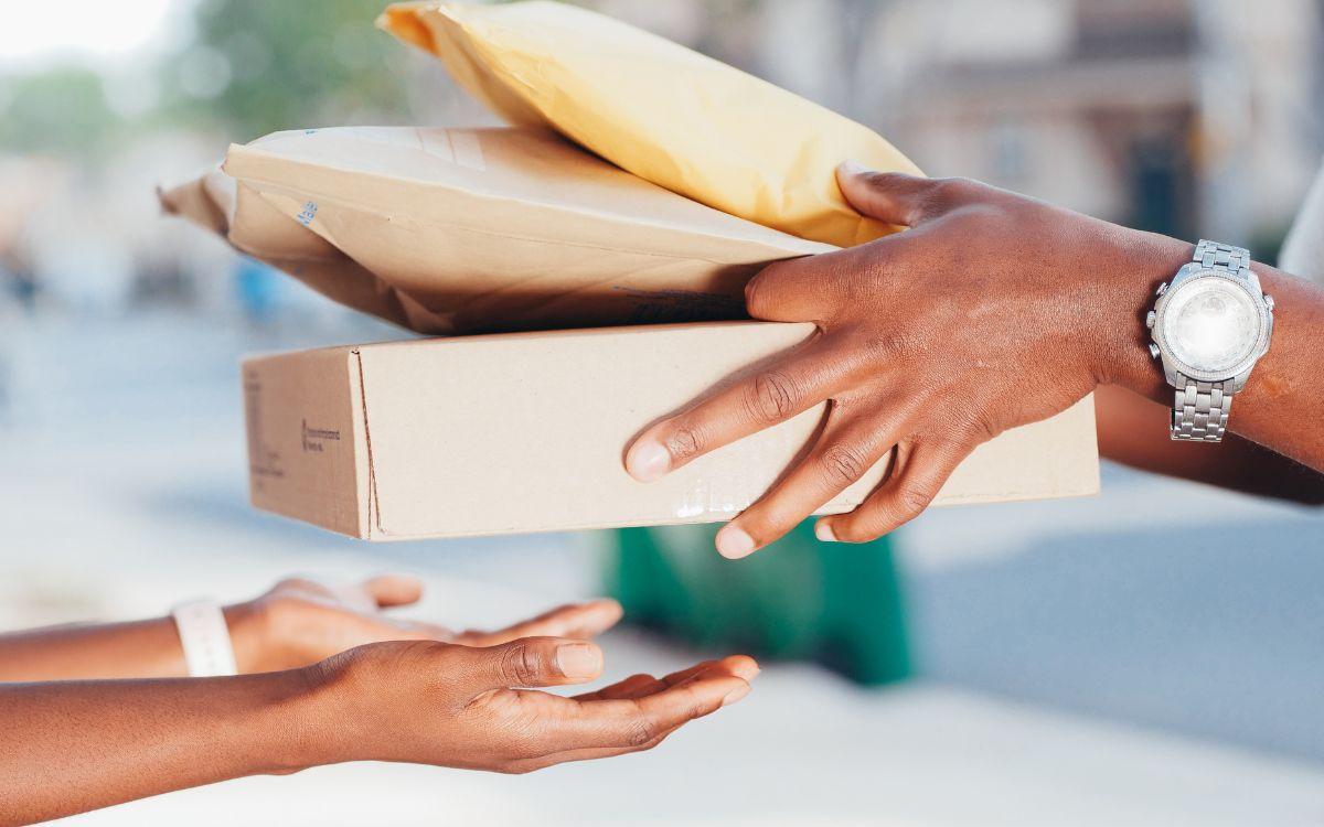 Marketing to Both Early Birds and Last-Minute Shoppers