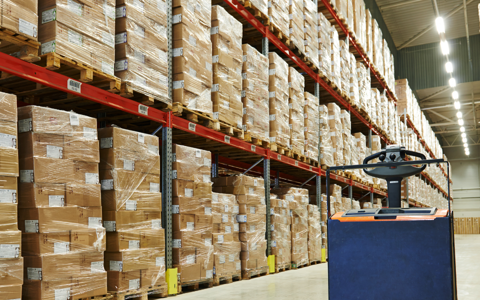 Seasonal Demand in E-commerce: Definition, Best Practices and Benefits of Forecasting