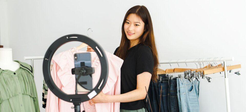 Scrolling untuk Belanja Online: Cara Memesan di TikTok Shop