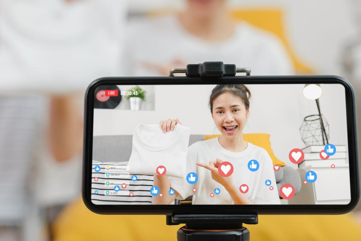 Rahasia, Alasan, Serta Fungsi Tap Love Di Shopee Live